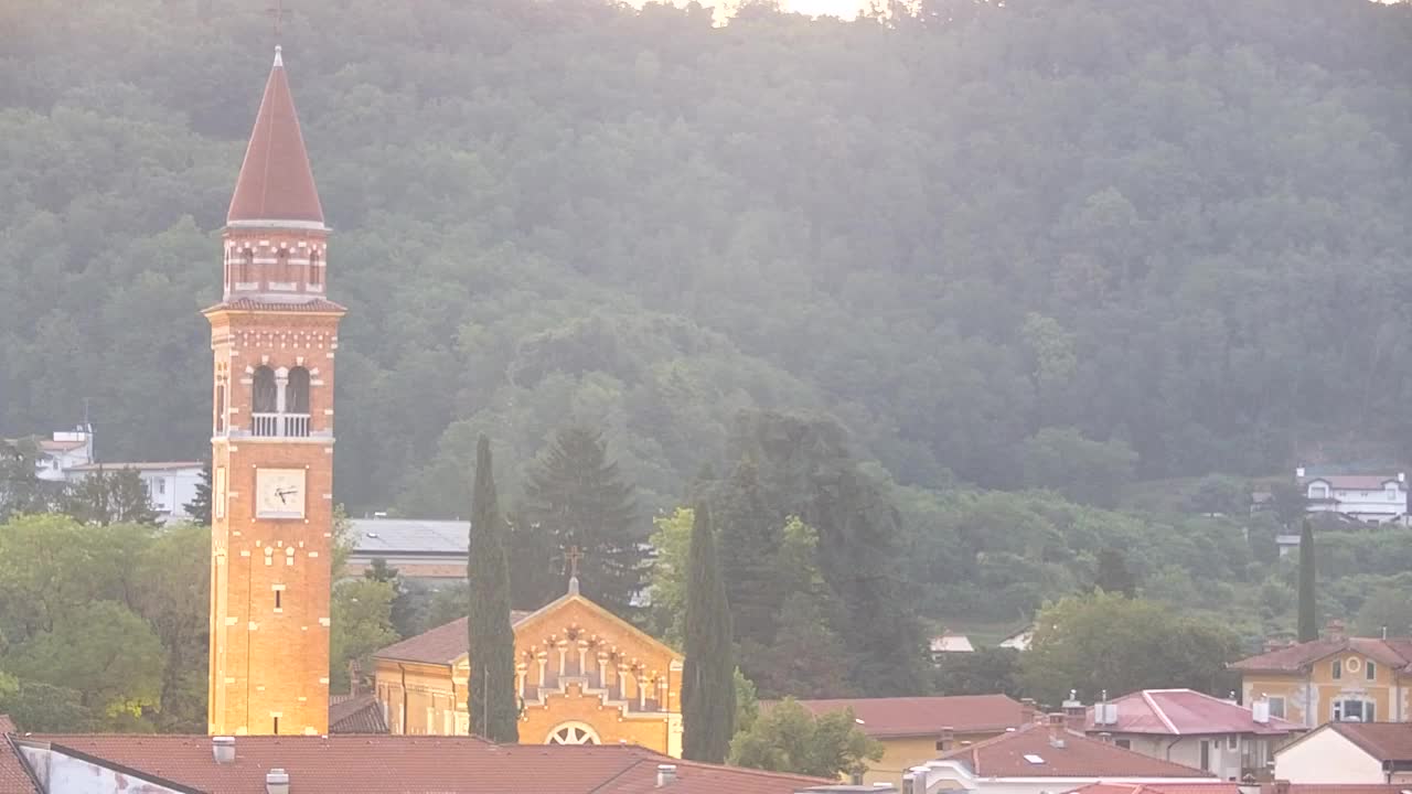 Panorama mozzafiato di Šempeter pri Gorici