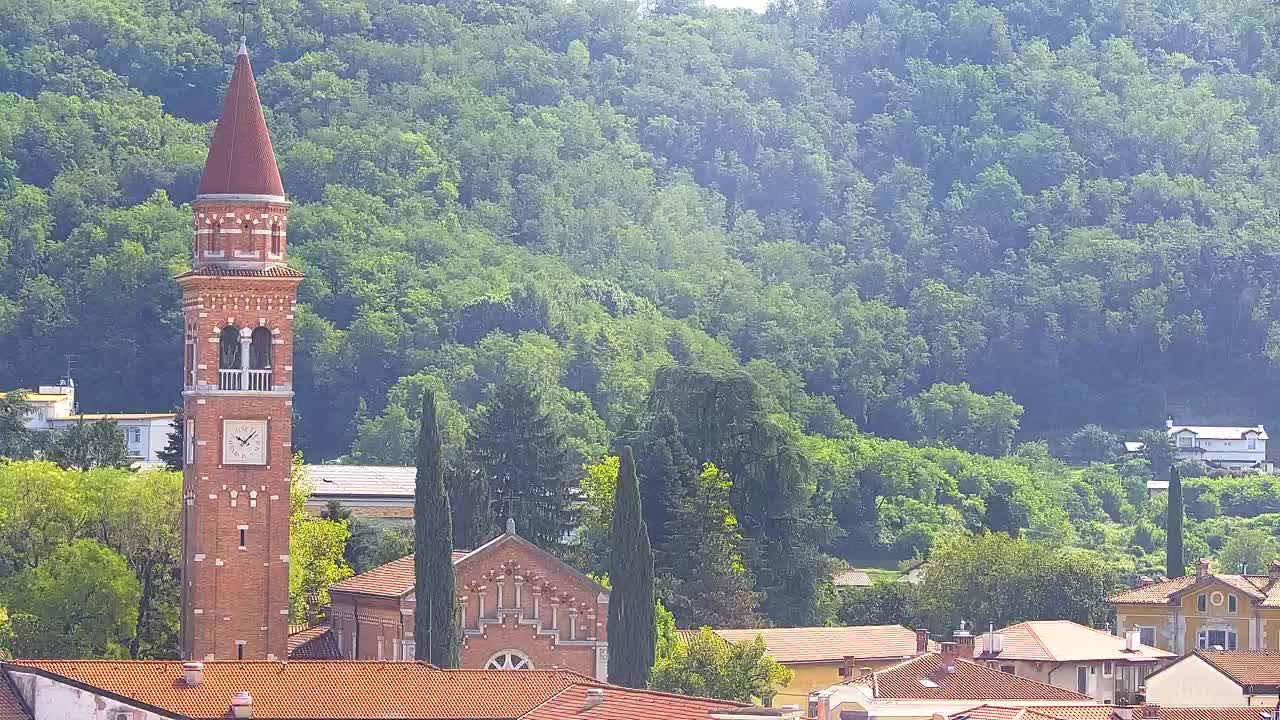 Prekrasan panoramski pogled na Šempeter pri Gorici