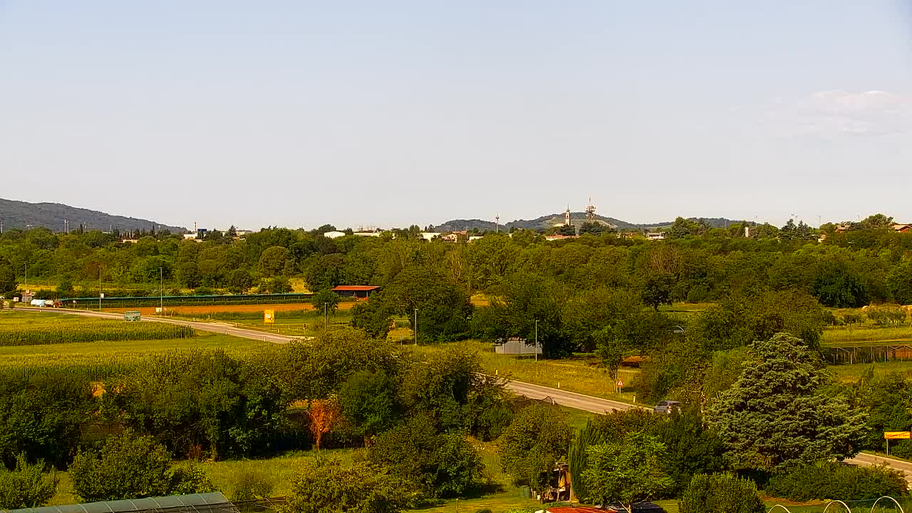 Prekrasan panoramski pogled na Šempeter pri Gorici