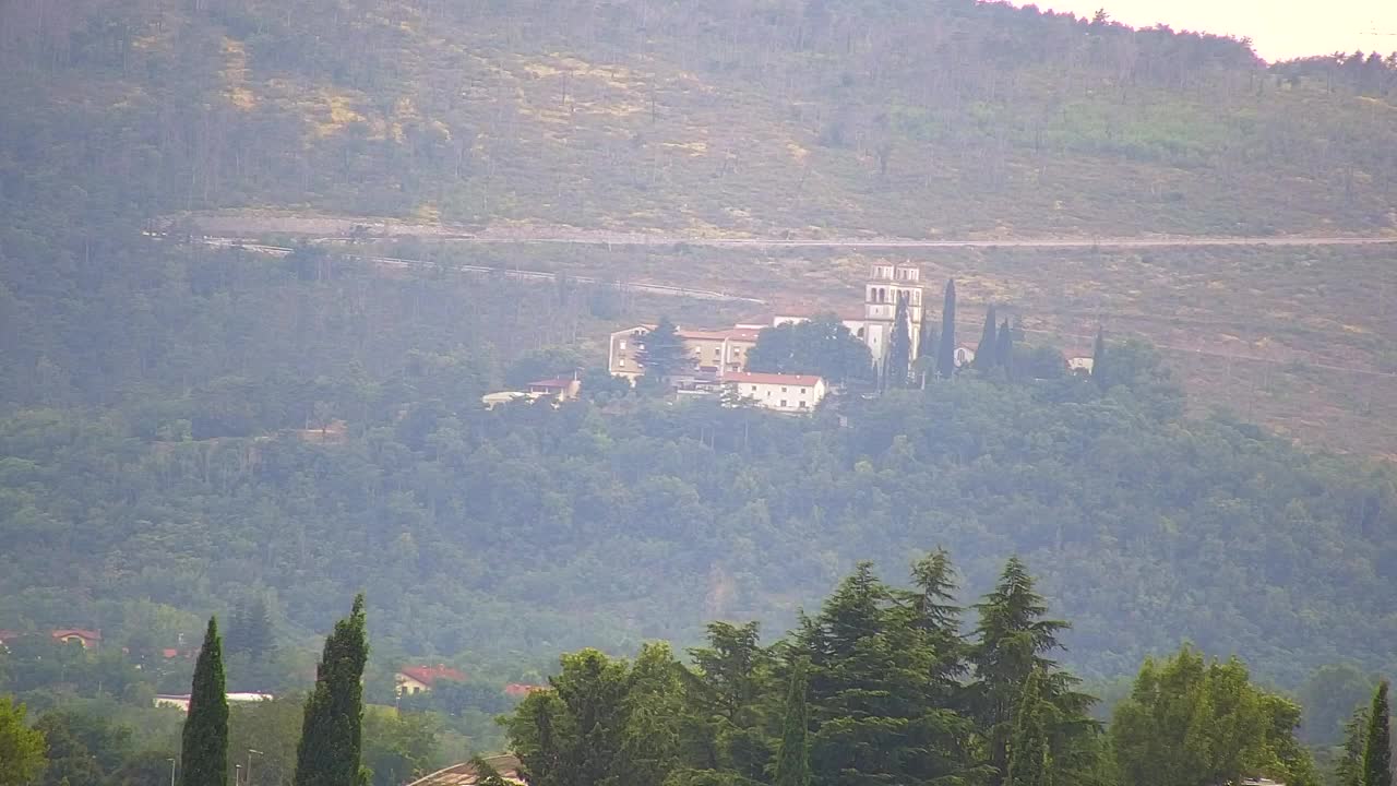 Čudovit panoramski pogled na Šempeter pri Gorici