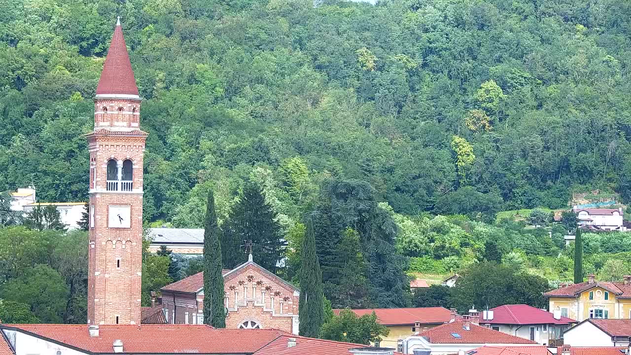 Čudovit panoramski pogled na Šempeter pri Gorici