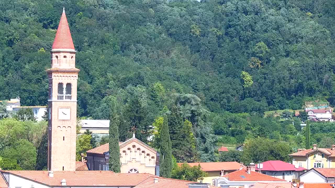 Panorama mozzafiato di Šempeter pri Gorici