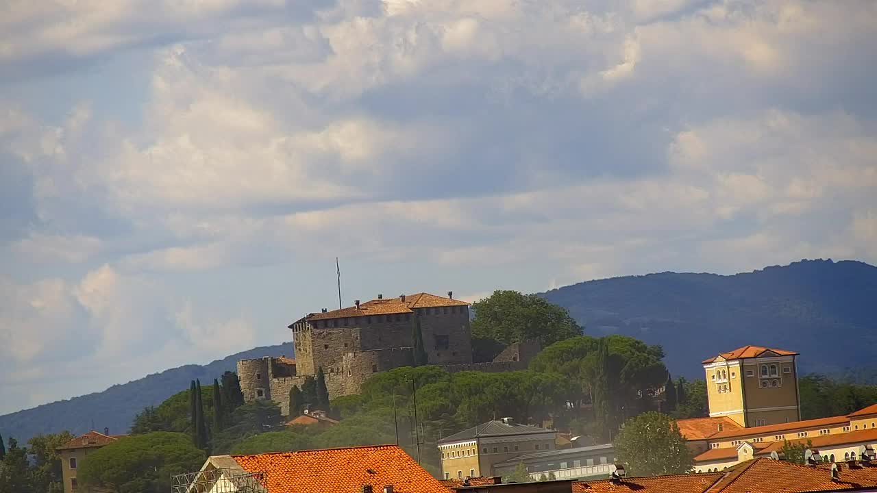 Panorama mozzafiato di Šempeter pri Gorici