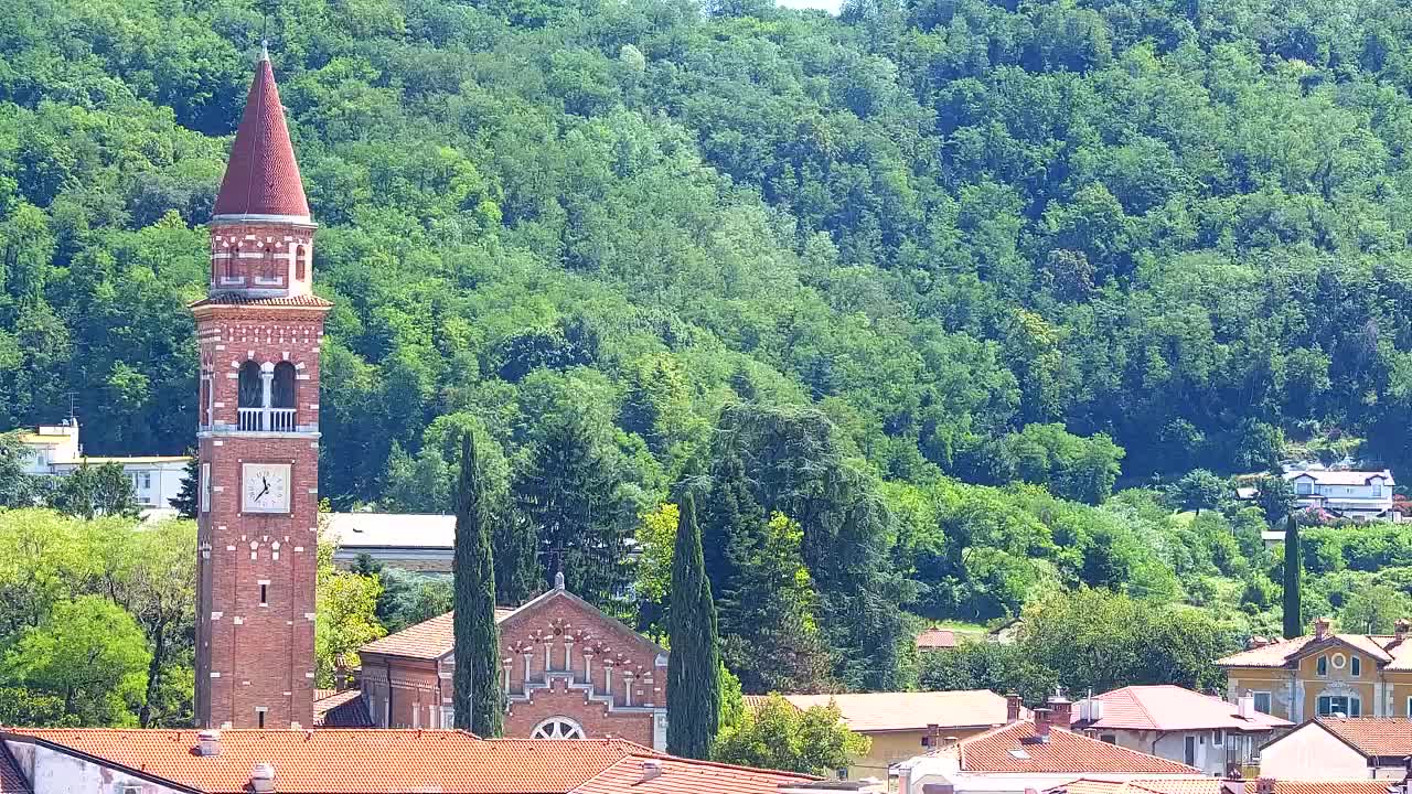 Prekrasan panoramski pogled na Šempeter pri Gorici