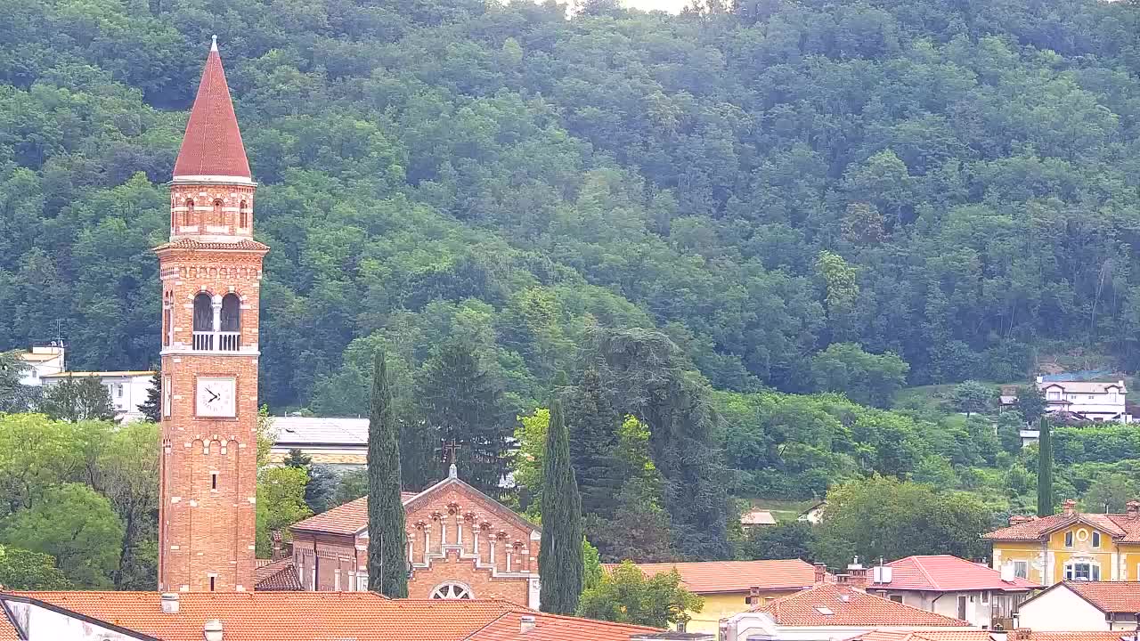 Panorama mozzafiato di Šempeter pri Gorici