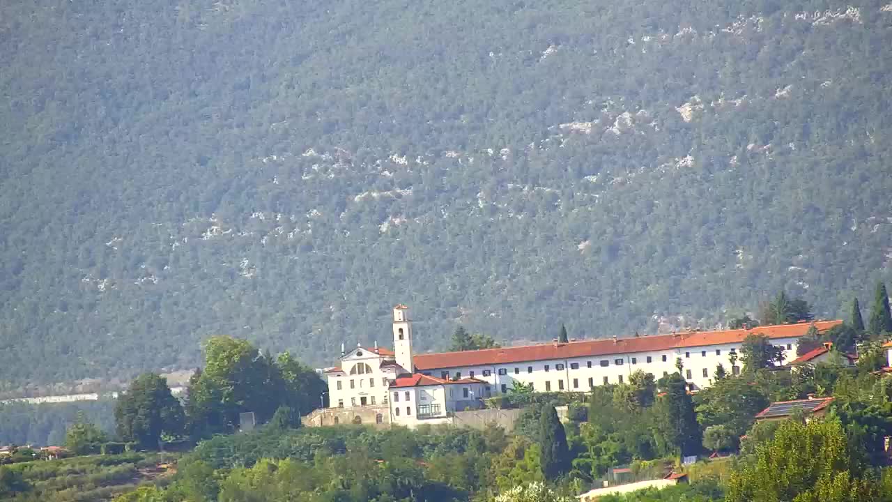 Čudovit panoramski pogled na Šempeter pri Gorici