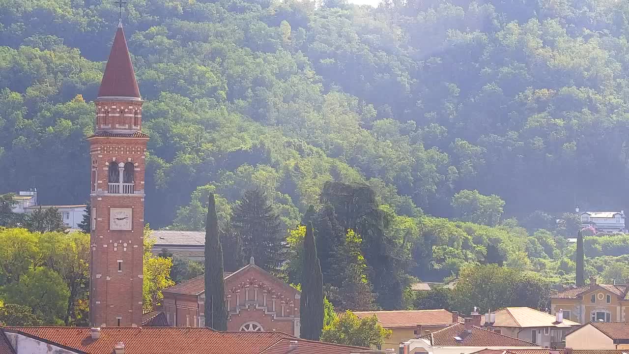 Čudovit panoramski pogled na Šempeter pri Gorici