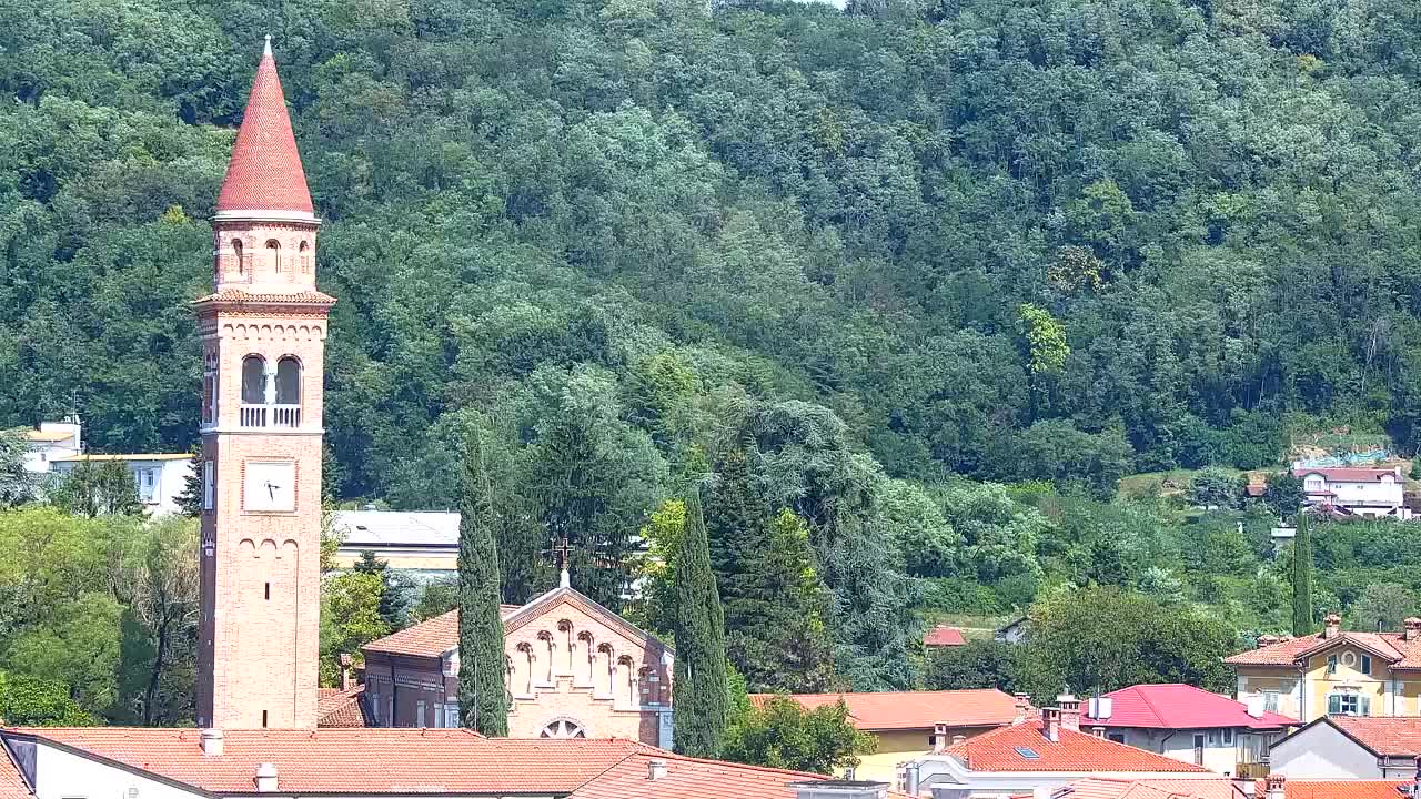 Čudovit panoramski pogled na Šempeter pri Gorici