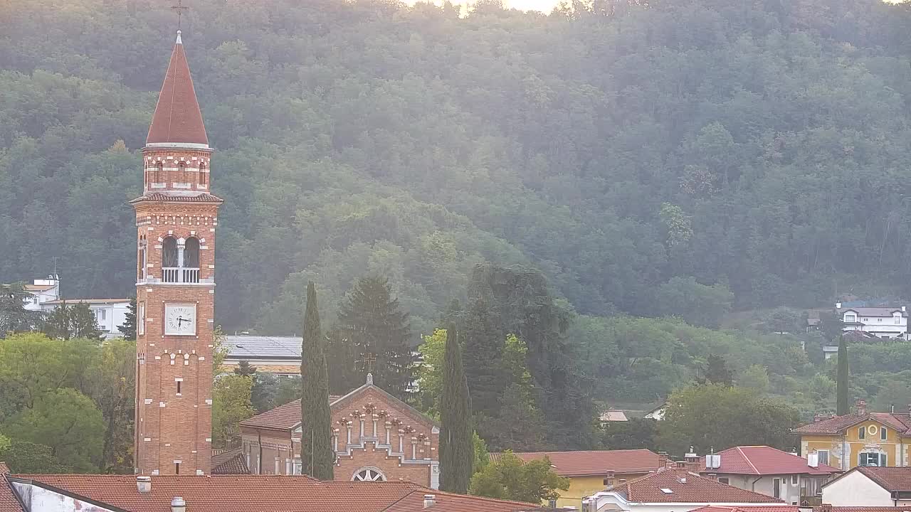 Panorama mozzafiato di Šempeter pri Gorici