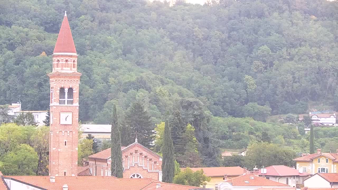 Čudovit panoramski pogled na Šempeter pri Gorici
