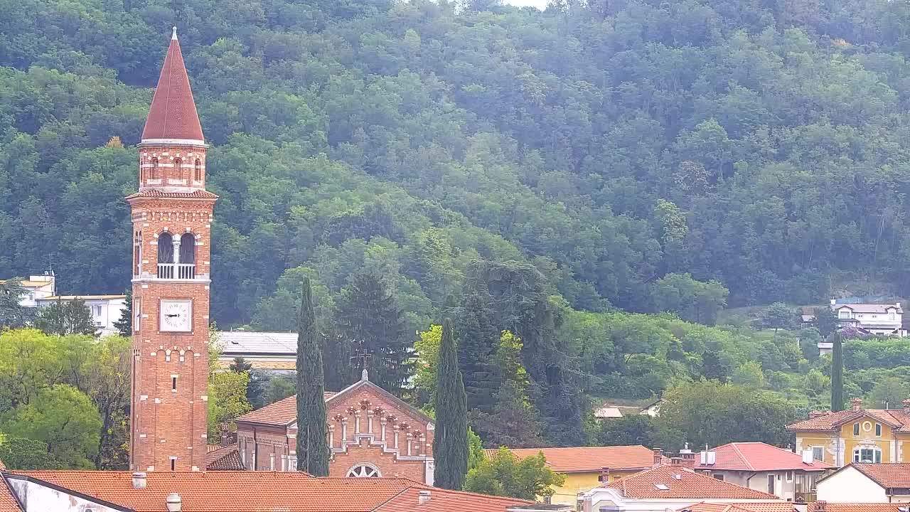 Panorama mozzafiato di Šempeter pri Gorici
