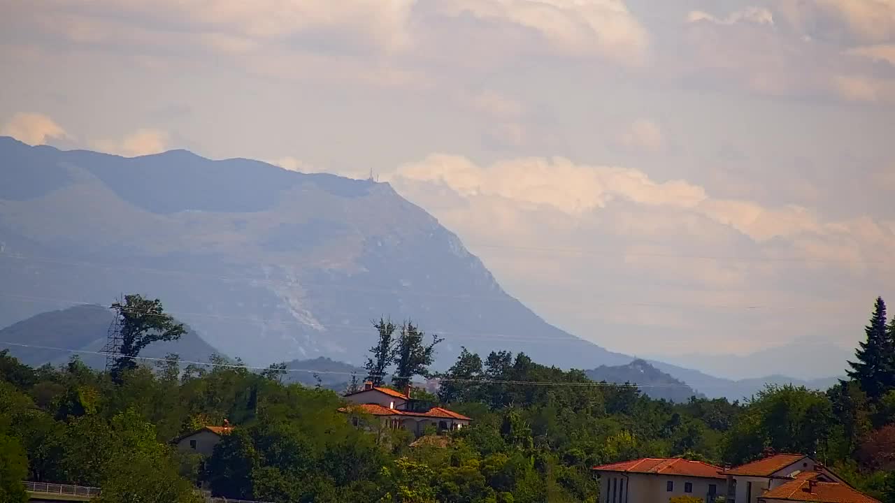 Čudovit panoramski pogled na Šempeter pri Gorici