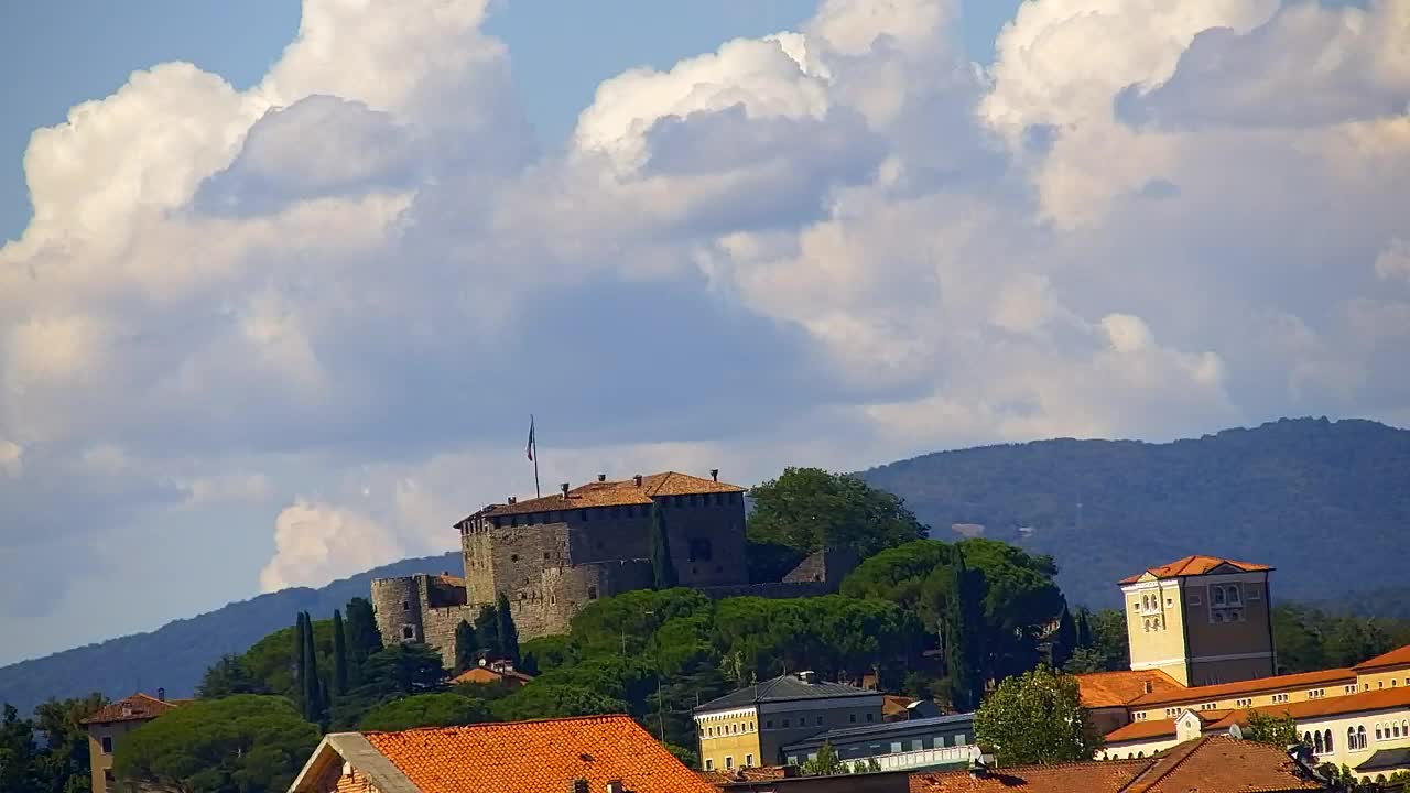 Panorama mozzafiato di Šempeter pri Gorici