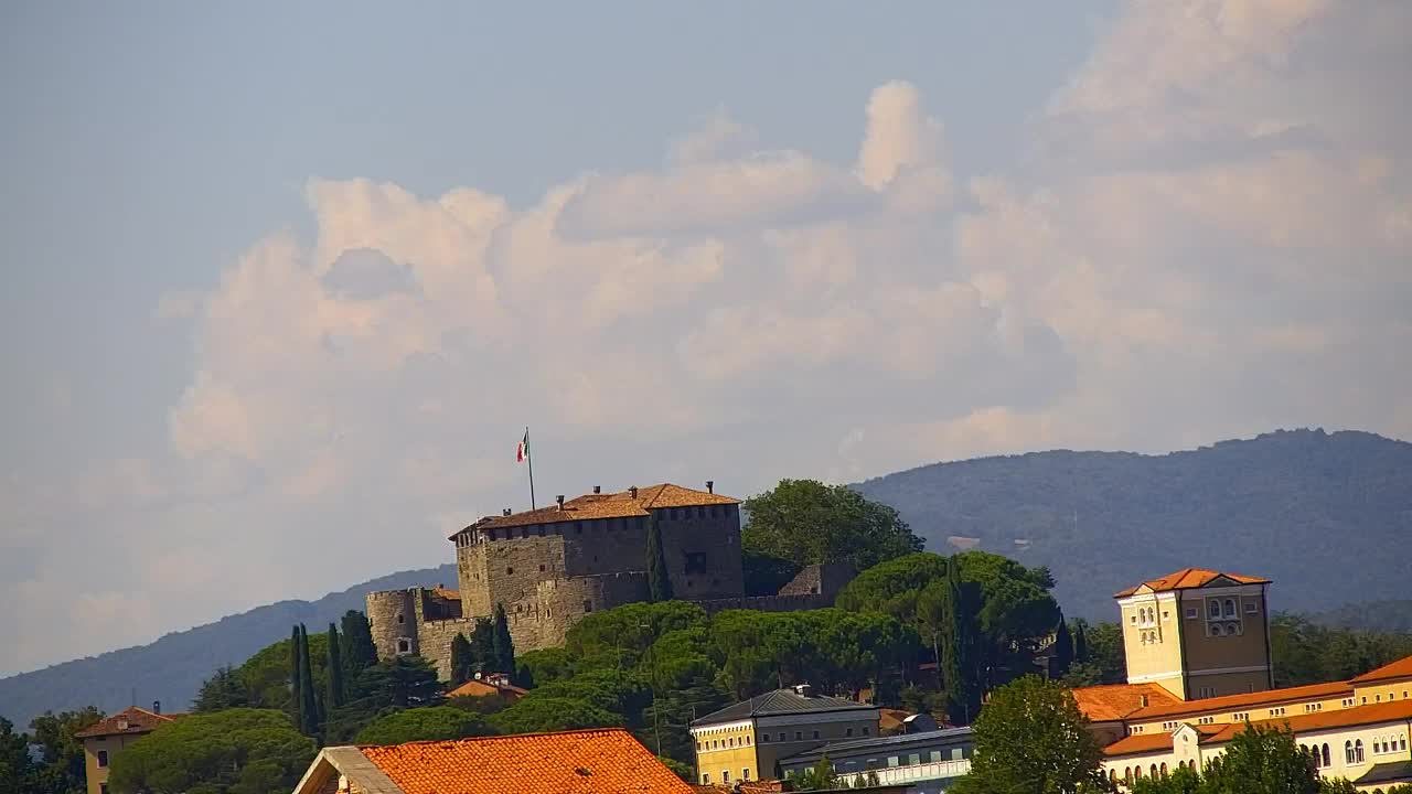Panorama mozzafiato di Šempeter pri Gorici