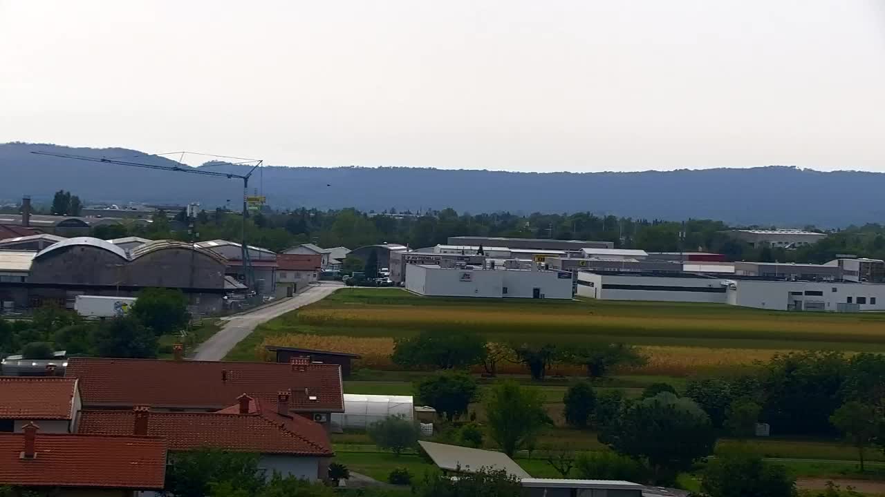Prekrasan panoramski pogled na Šempeter pri Gorici