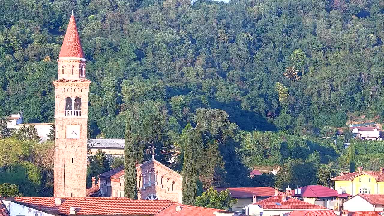 Panorama mozzafiato di Šempeter pri Gorici