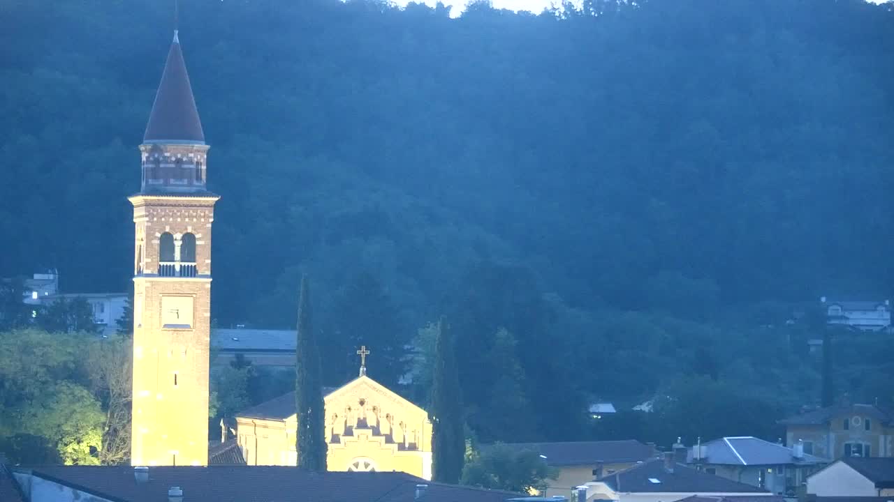 Panorama mozzafiato di Šempeter pri Gorici