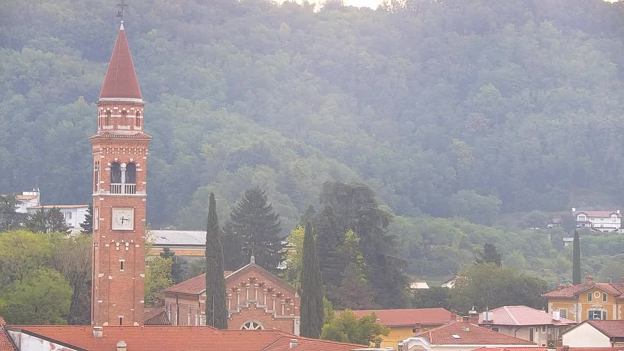 Panorama époustouflant de Šempeter pri Gorici