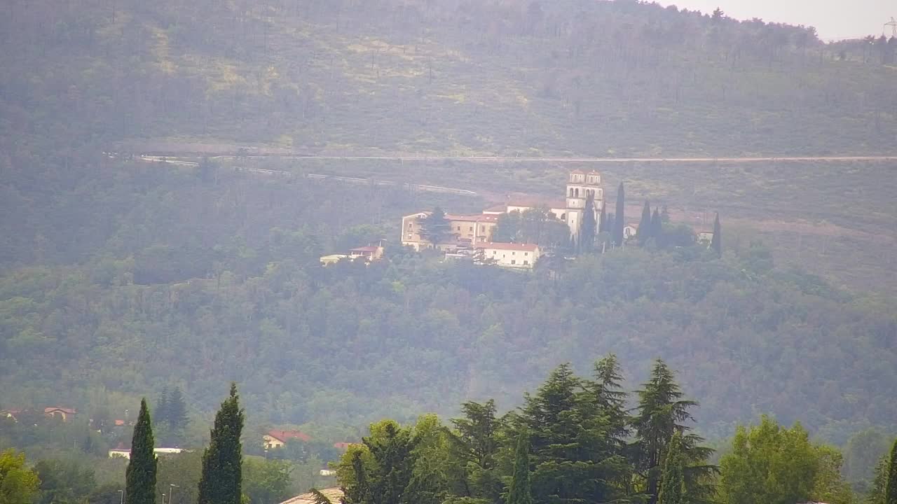 Čudovit panoramski pogled na Šempeter pri Gorici
