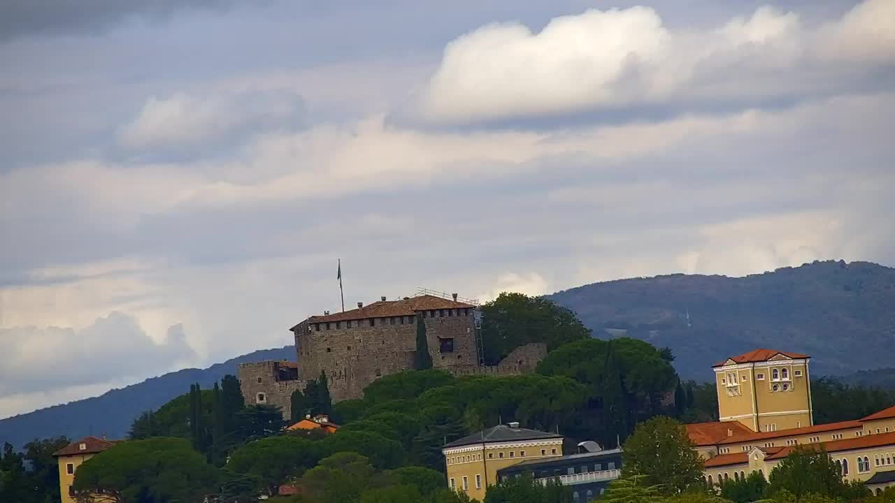 Prekrasan panoramski pogled na Šempeter pri Gorici