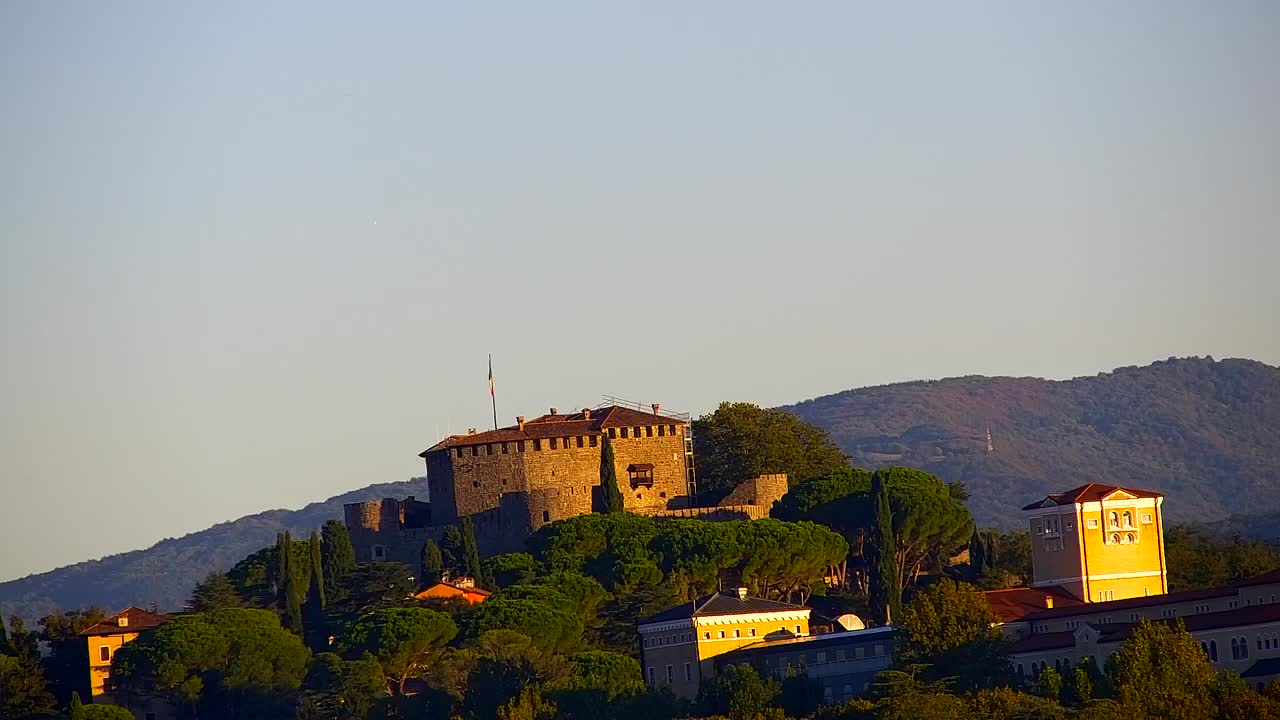Panorama mozzafiato di Šempeter pri Gorici