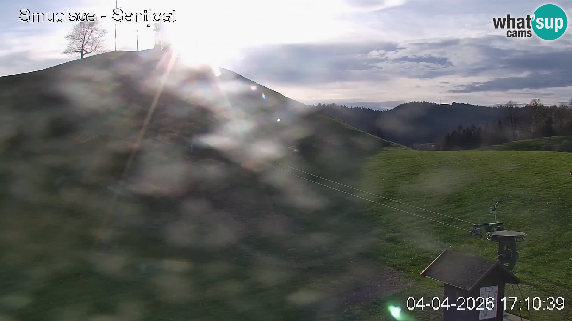 Spletna kamera Šentjošt – Pogled v živo s smučišča