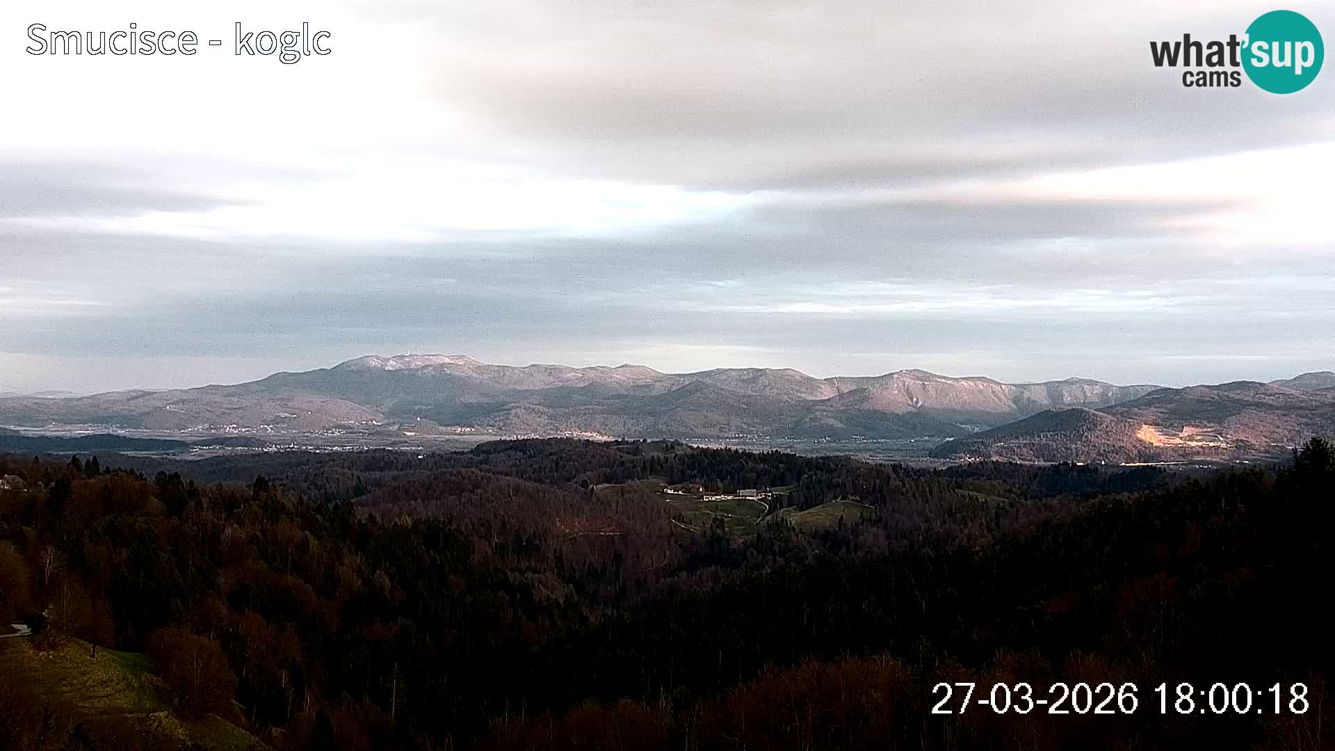 Spletna kamera Šentjošt smučišče – Pogled v živo na zgornji del proge