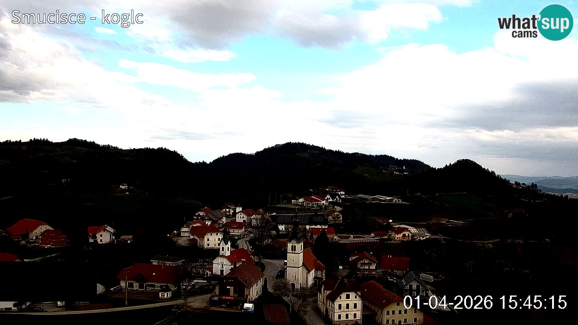 Spletna kamera Šentjošt smučišče – Pogled v živo na zgornji del proge