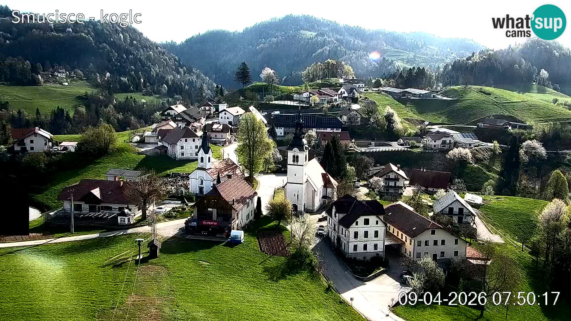 Spletna kamera Šentjošt smučišče – Pogled v živo na zgornji del proge