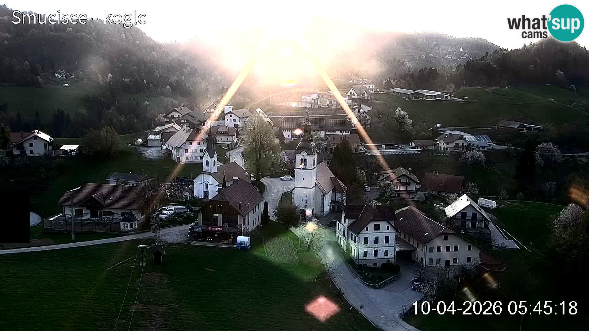 Spletna kamera Šentjošt smučišče – Pogled v živo na zgornji del proge