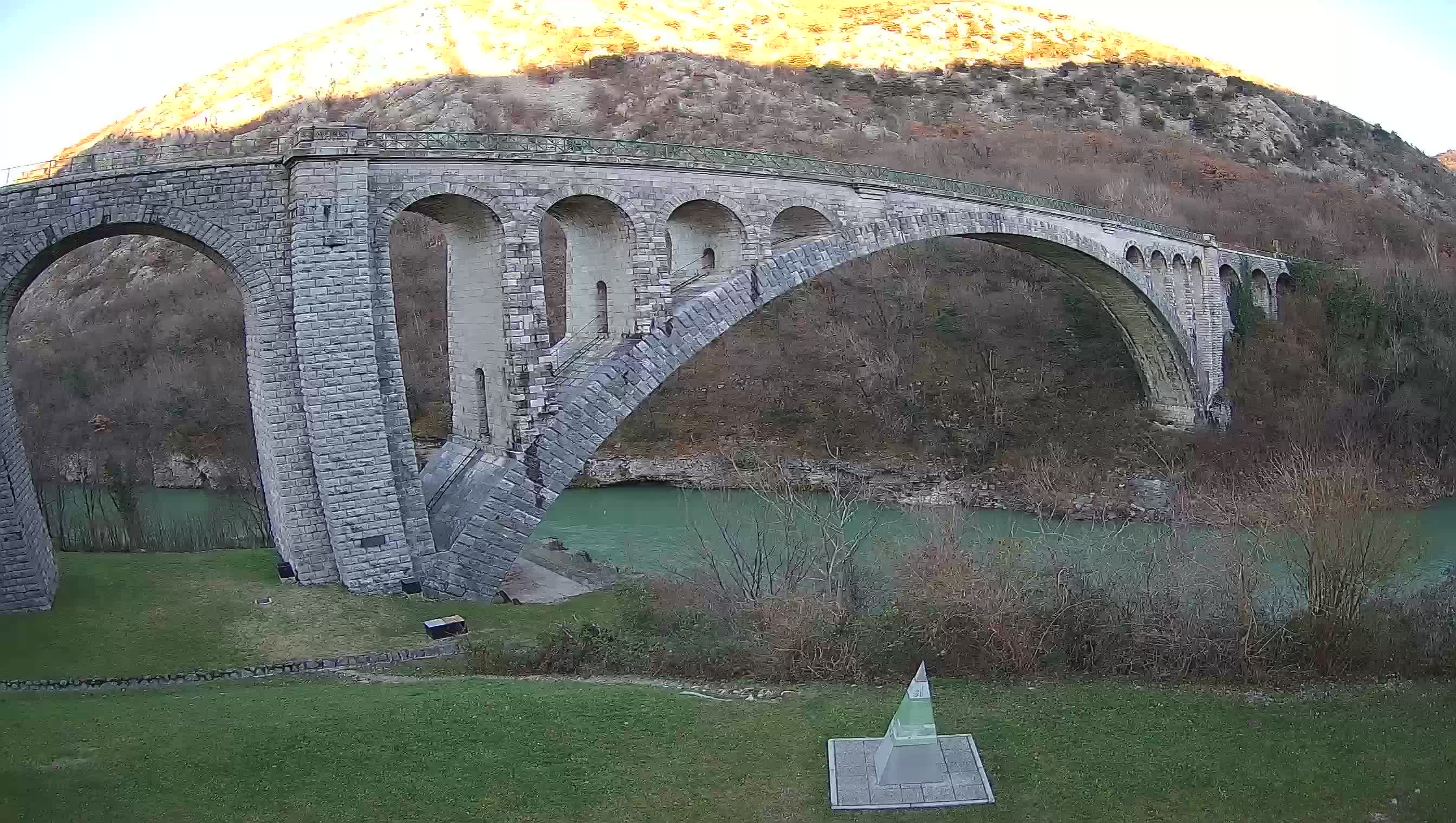 Puente de Solkan – Camera en vivo