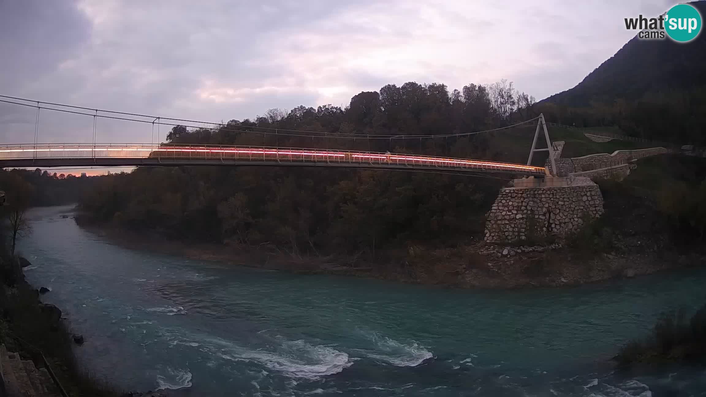 Passerella sul fiume Isonzo webcam Salcano