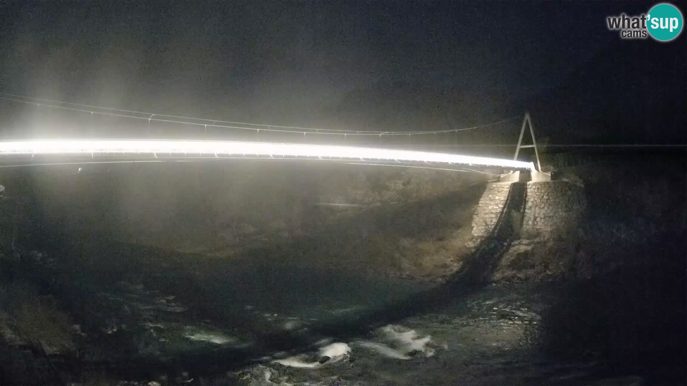 Fußgängerbrücke auf der Soča fluss Webcam Solkan