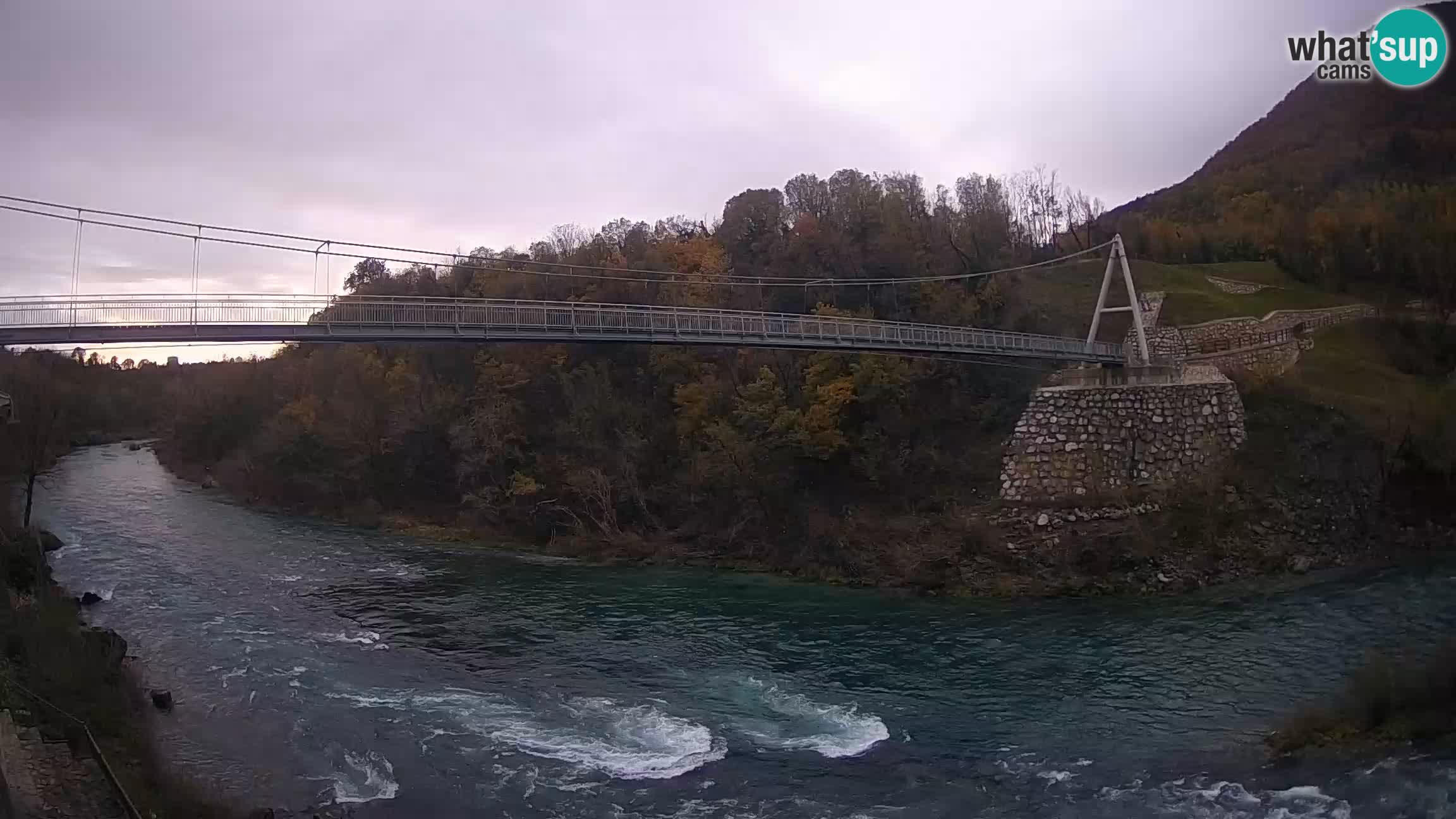 Puente peatonal Soča camera en vivo Solkan