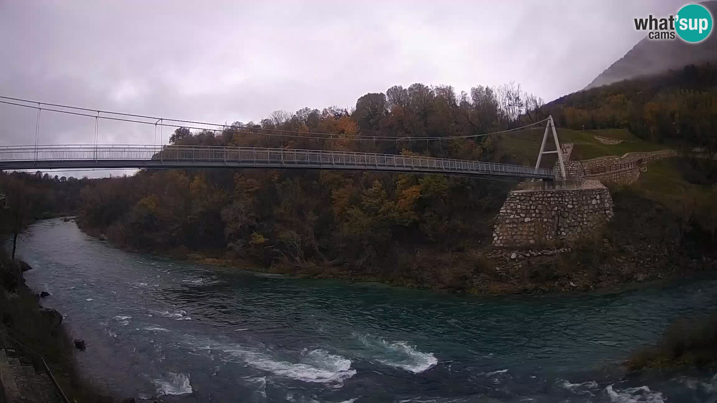 Puente peatonal Soča camera en vivo Solkan