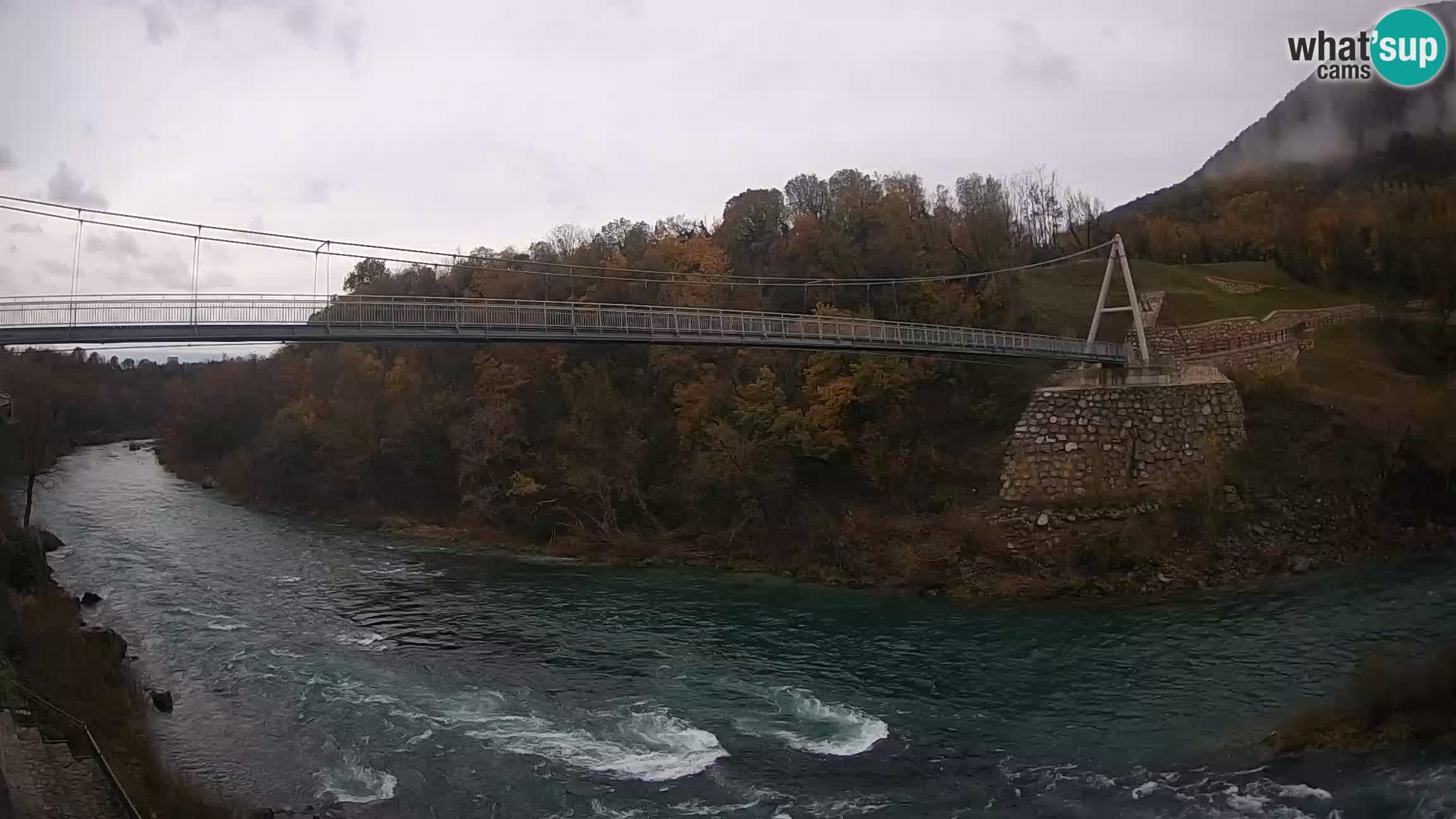 Passerella sul fiume Isonzo webcam Salcano