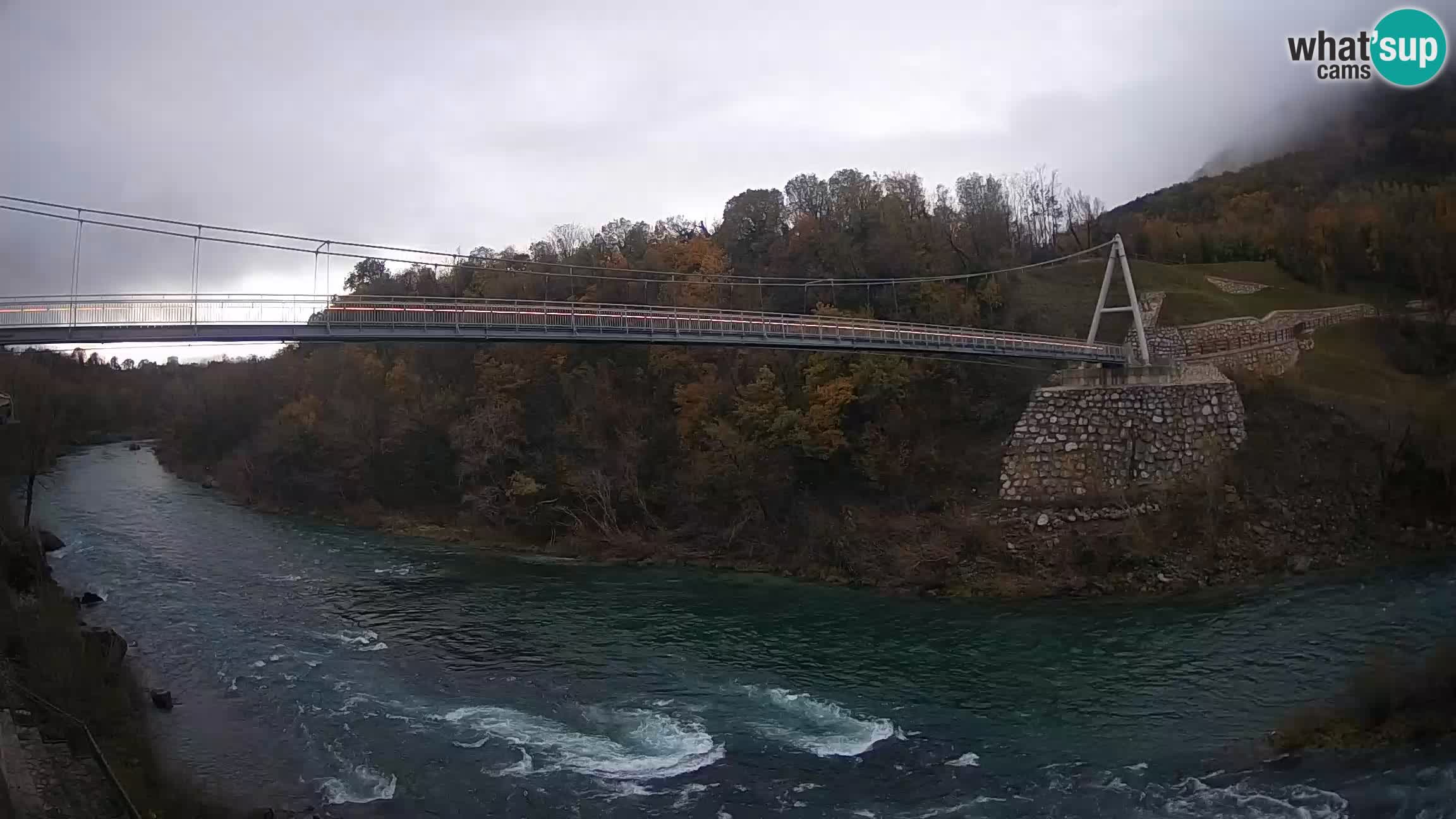 Puente peatonal Soča camera en vivo Solkan