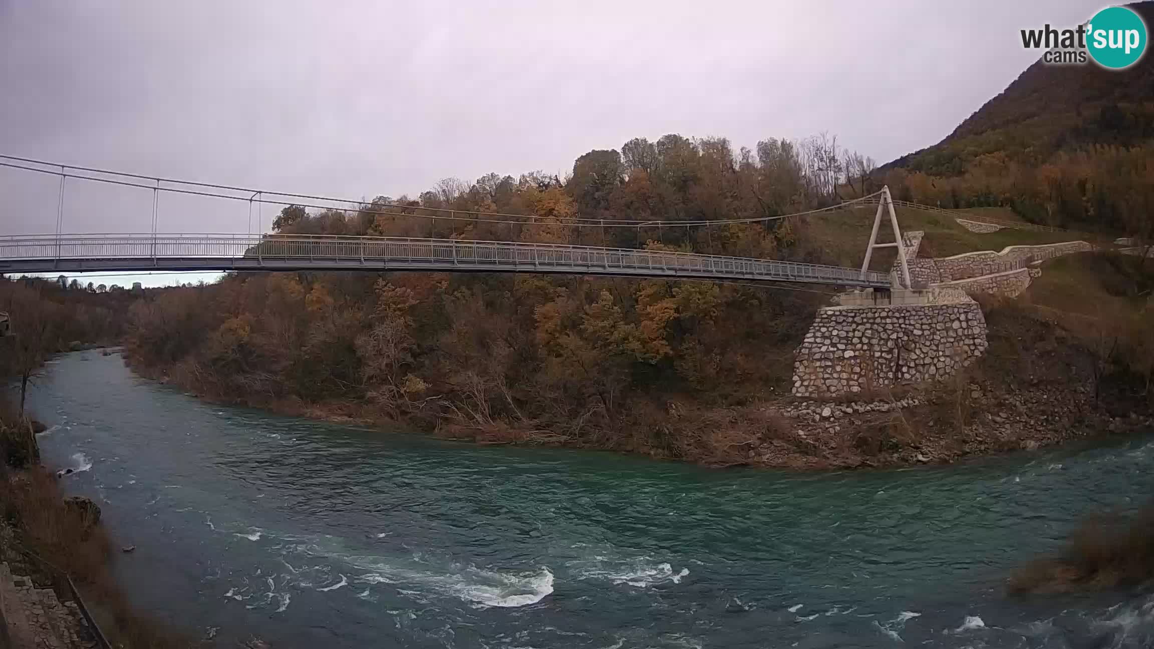 Passerella sul fiume Isonzo webcam Salcano