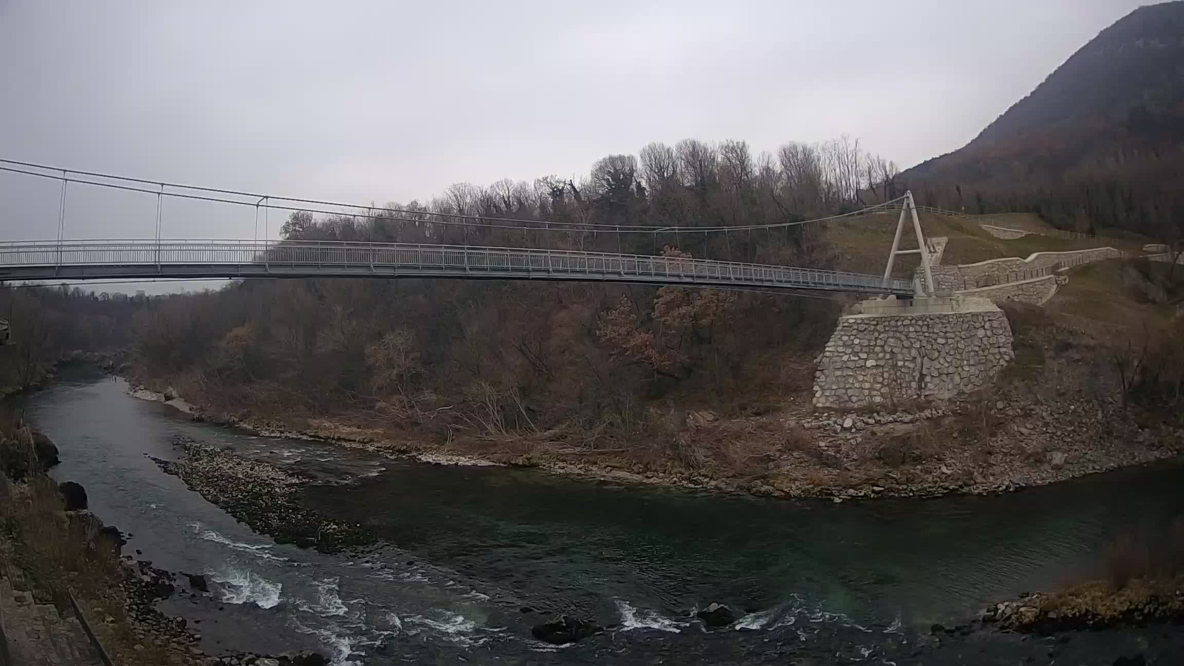 Puente peatonal Soča camera en vivo Solkan