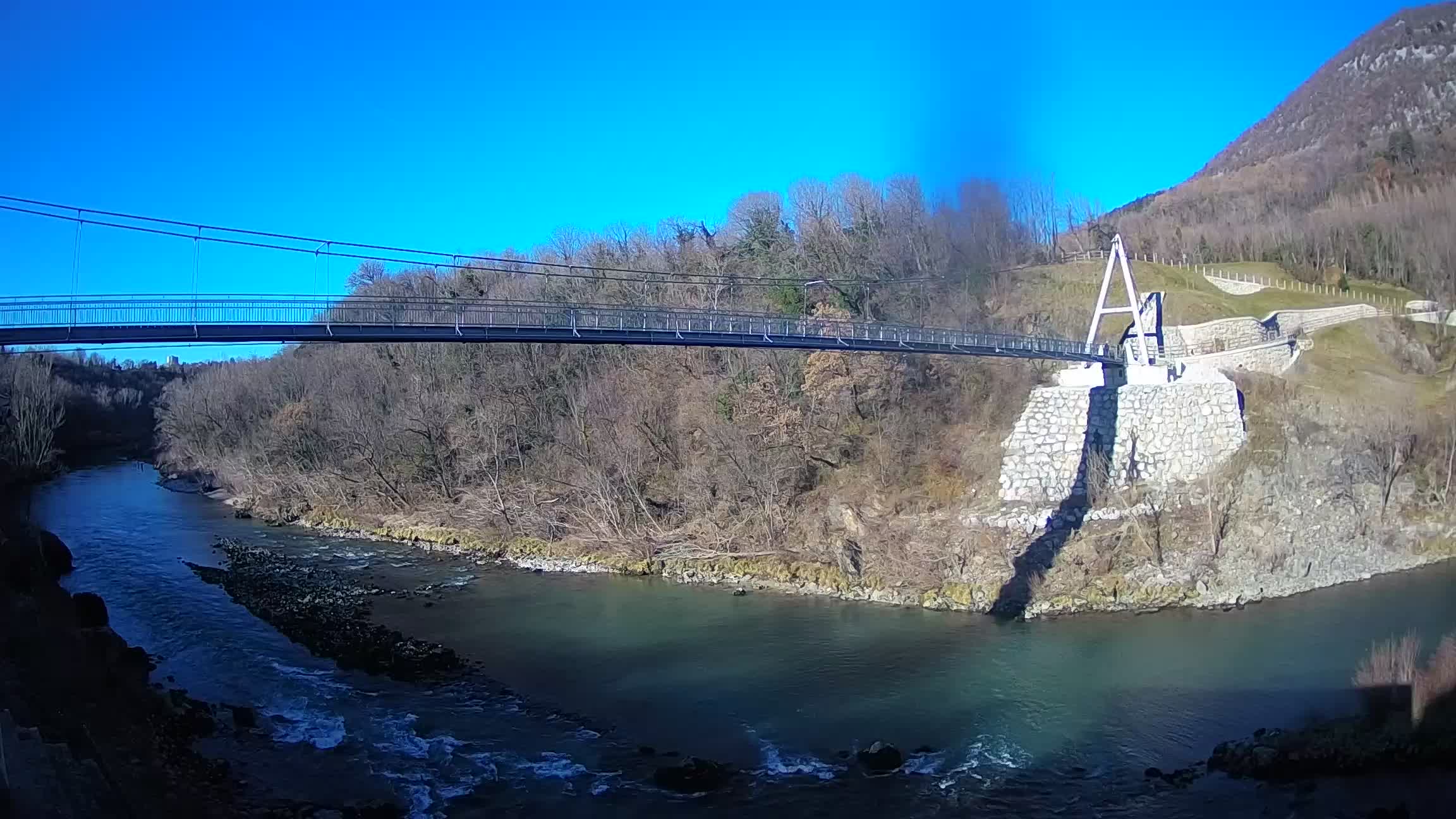 Passerelle sur la rivière Soča livecam Solkan