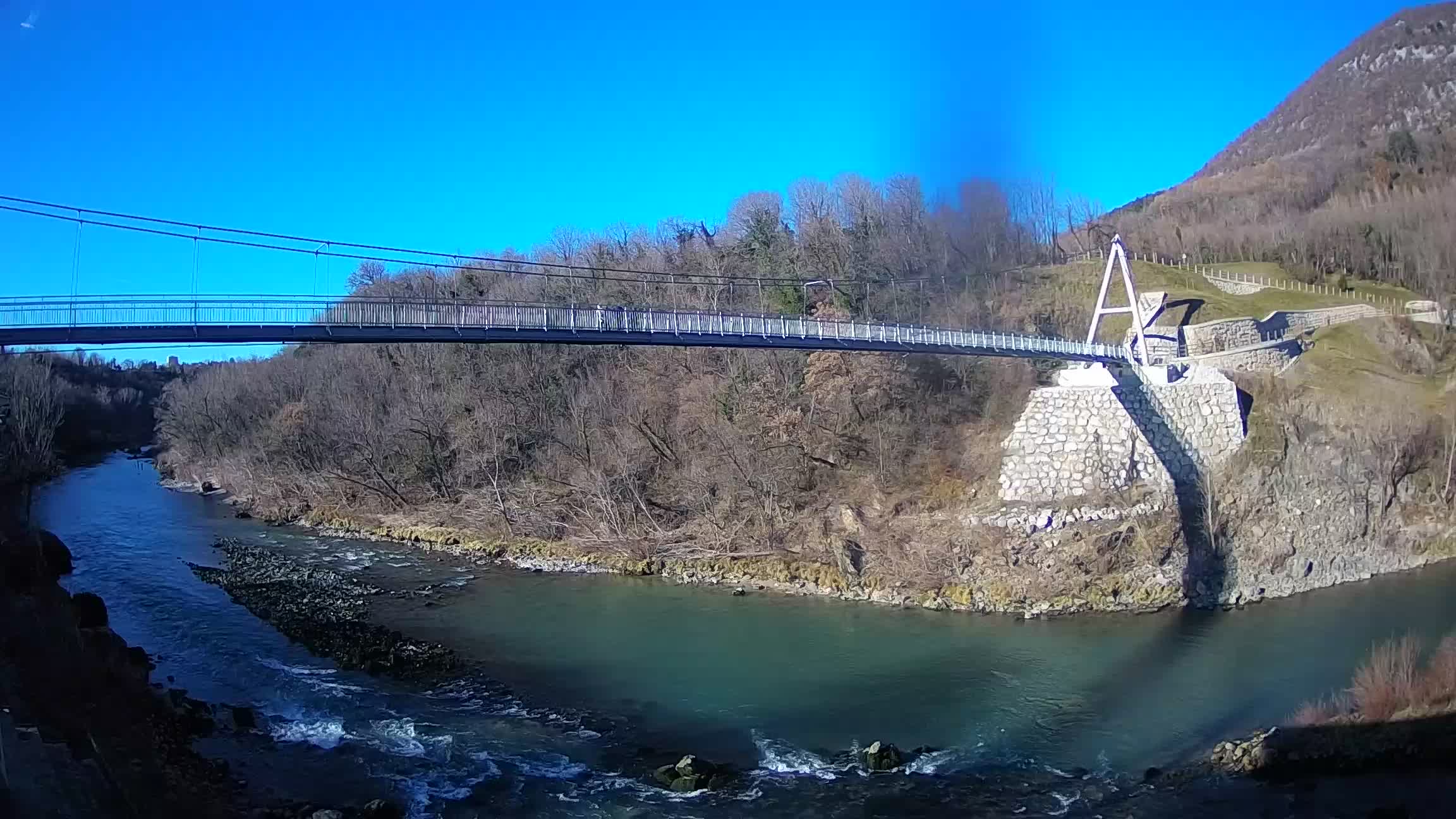 Passerella sul fiume Isonzo webcam Salcano