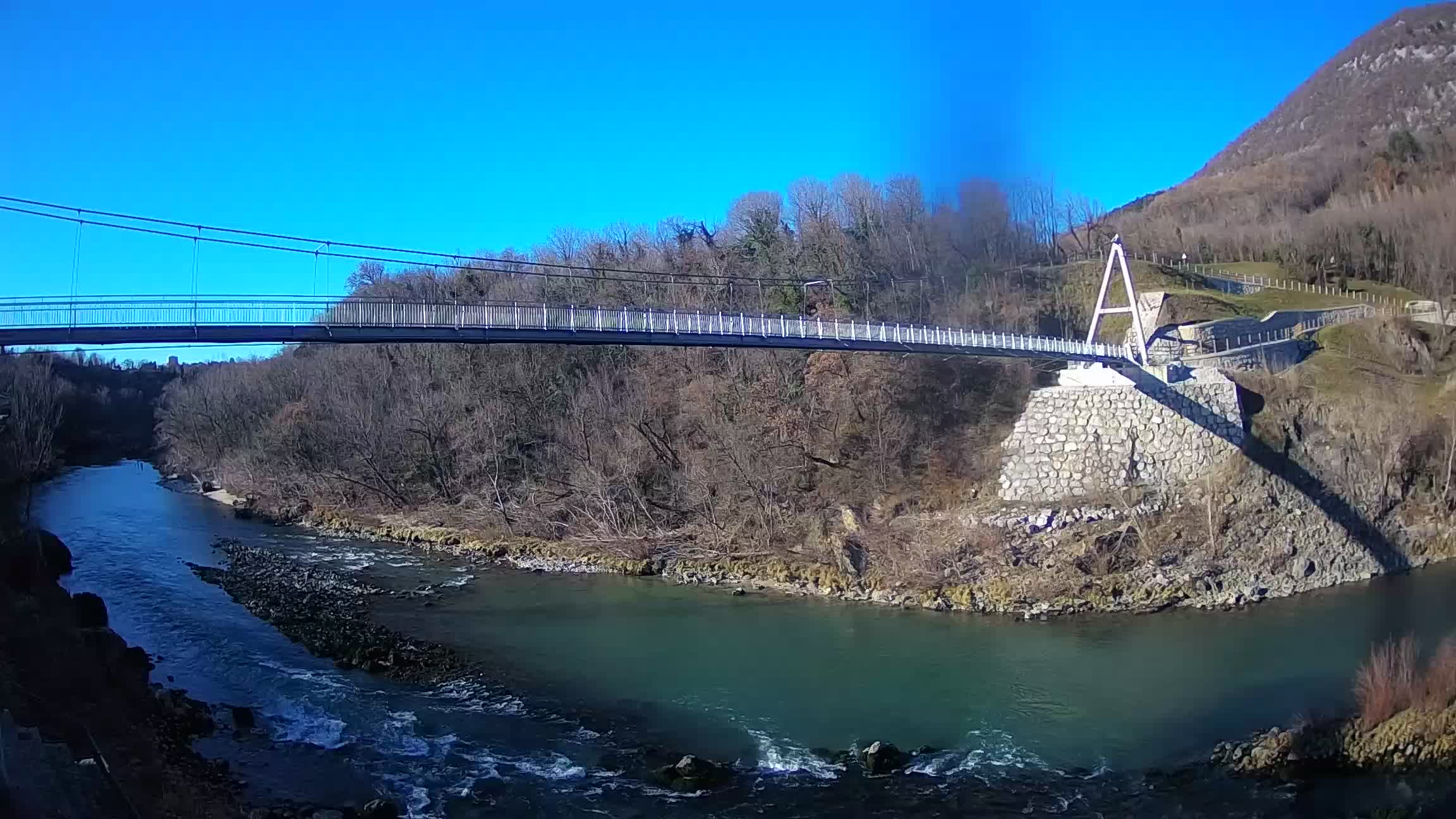 Puente peatonal Soča camera en vivo Solkan