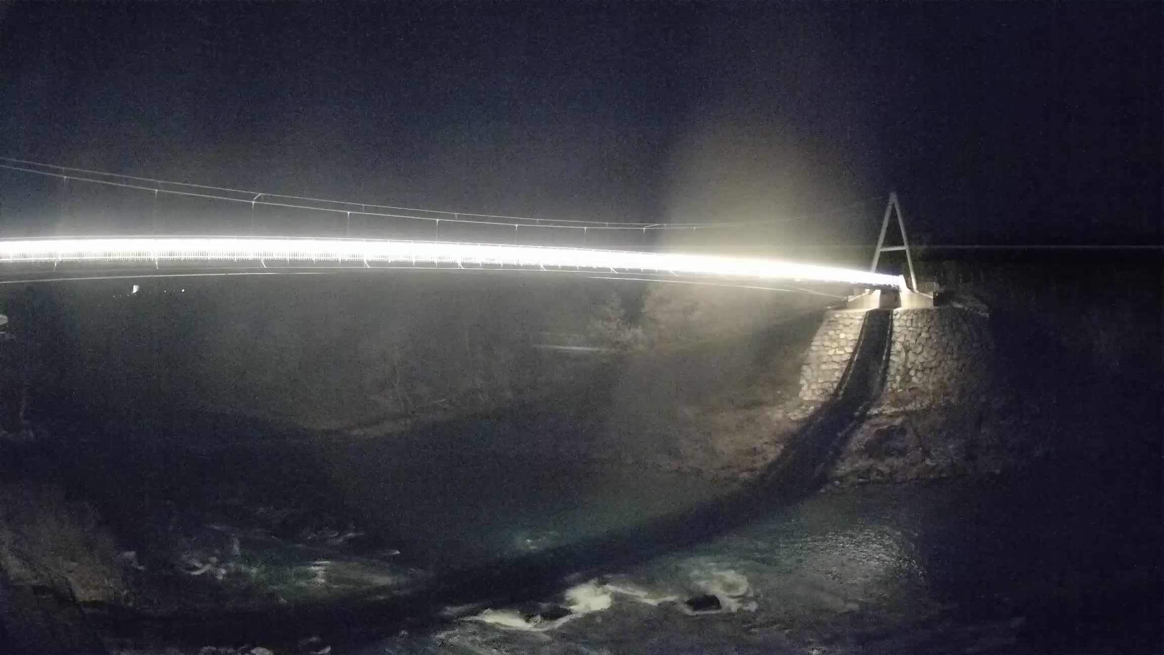 Puente peatonal Soča camera en vivo Solkan