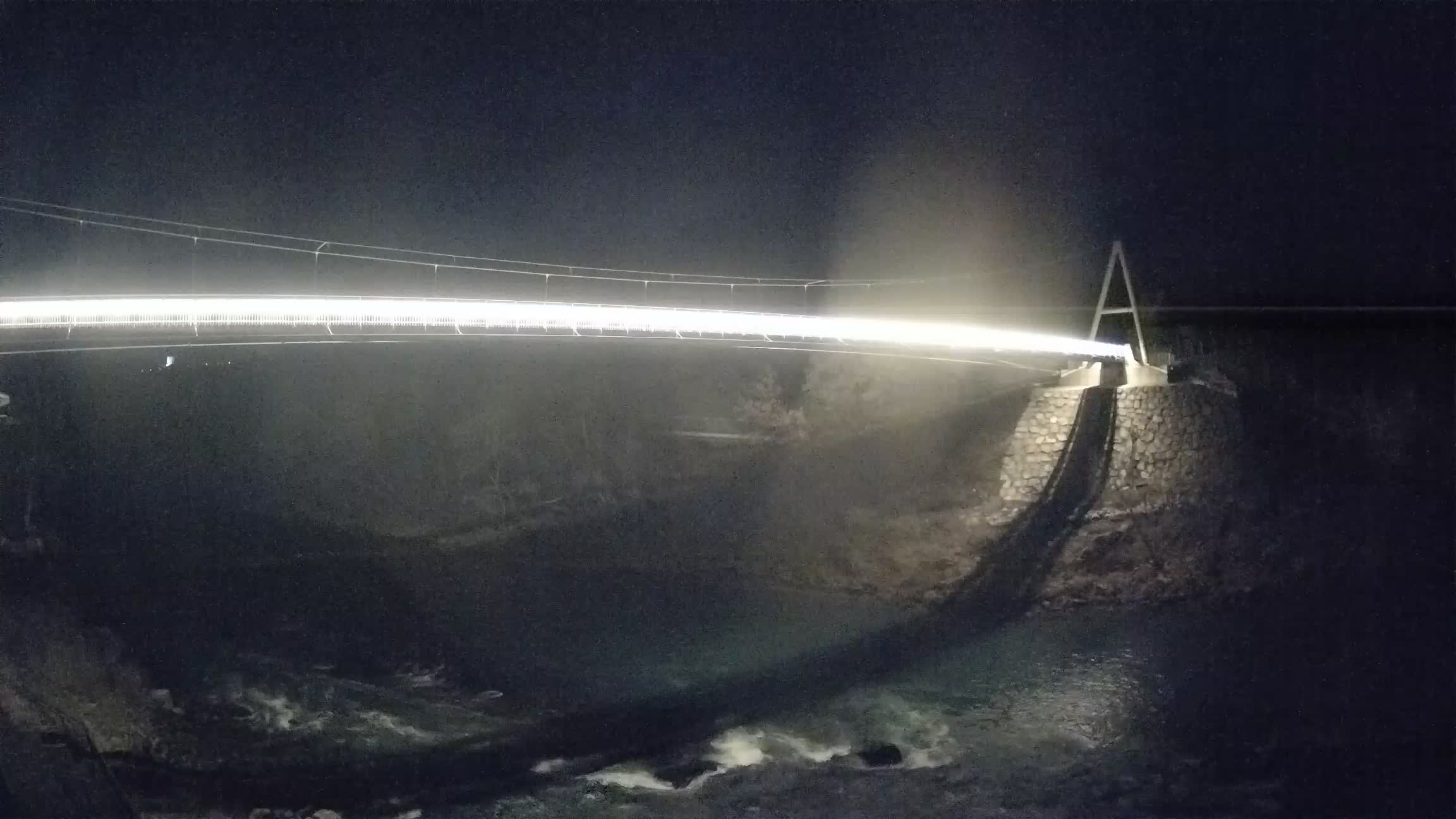 Puente peatonal Soča camera en vivo Solkan