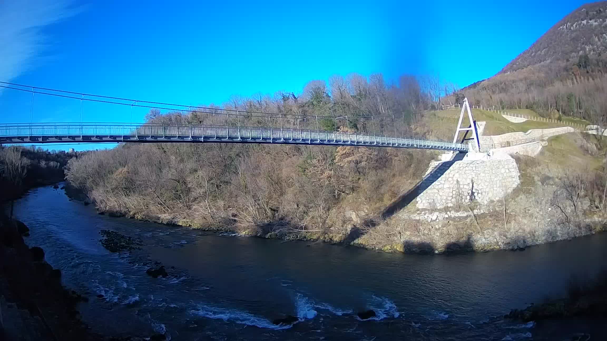 Puente peatonal Soča camera en vivo Solkan