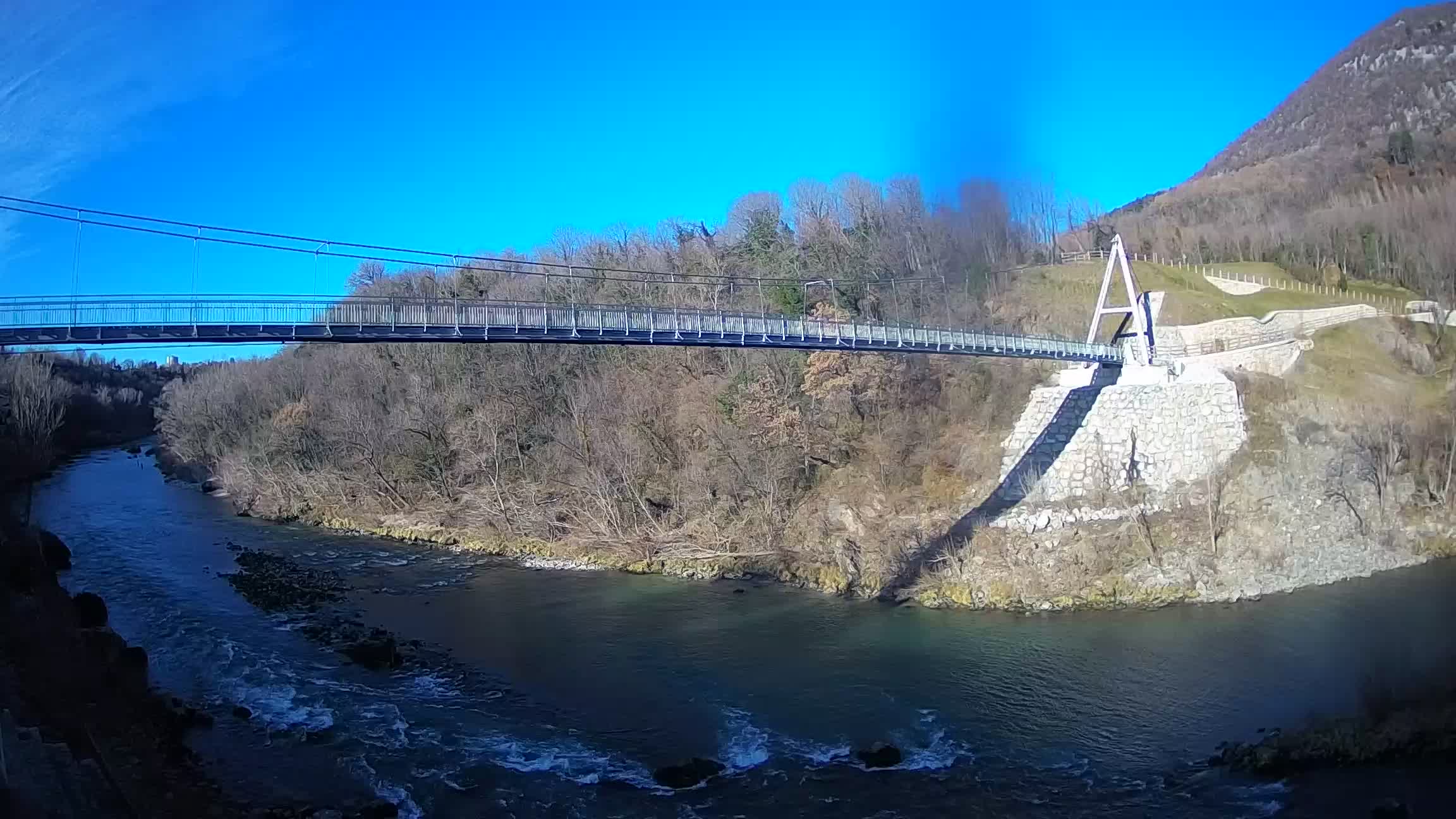 Passerelle sur la rivière Soča livecam Solkan