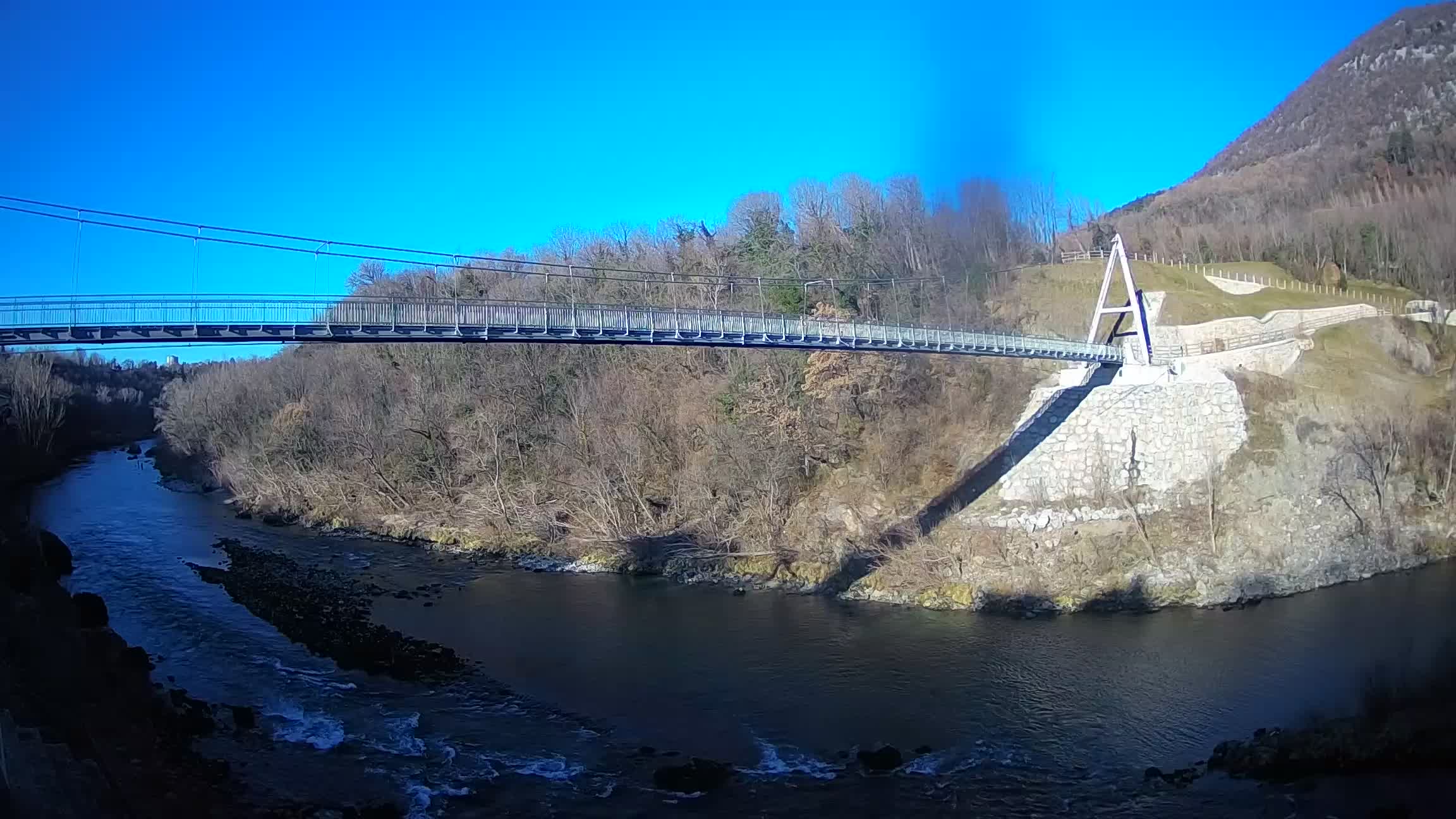 Puente peatonal Soča camera en vivo Solkan