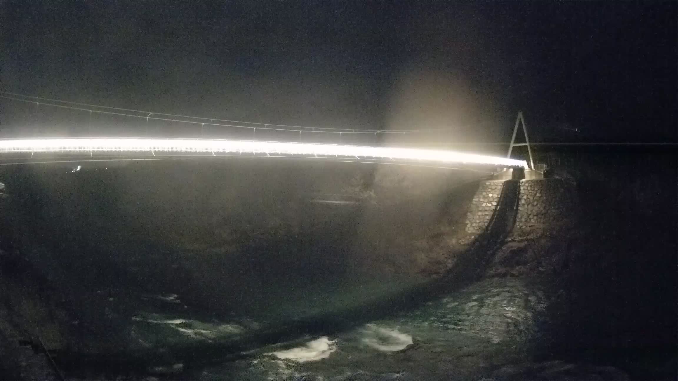 Puente peatonal Soča camera en vivo Solkan