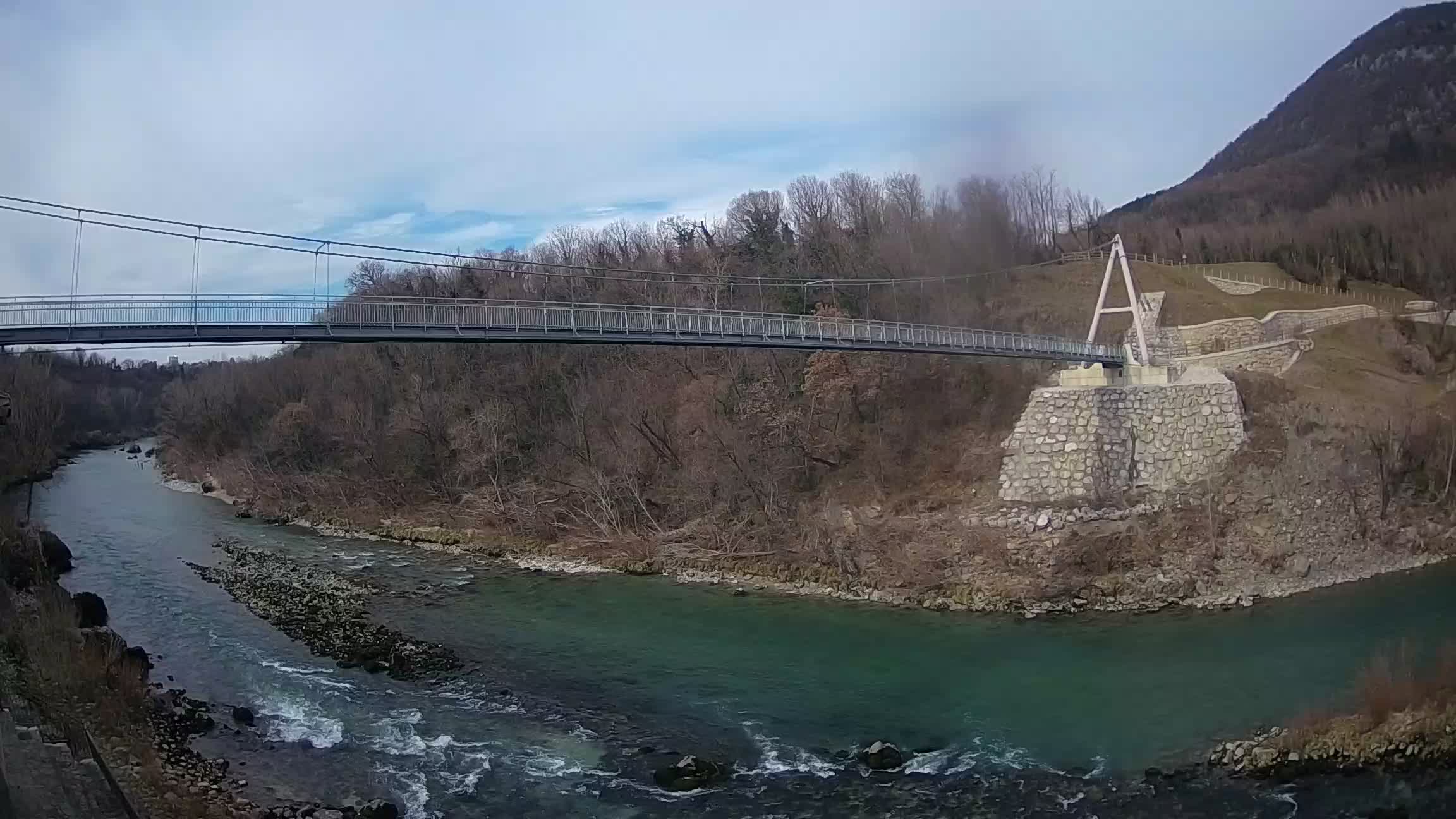 Passerelle sur la rivière Soča livecam Solkan