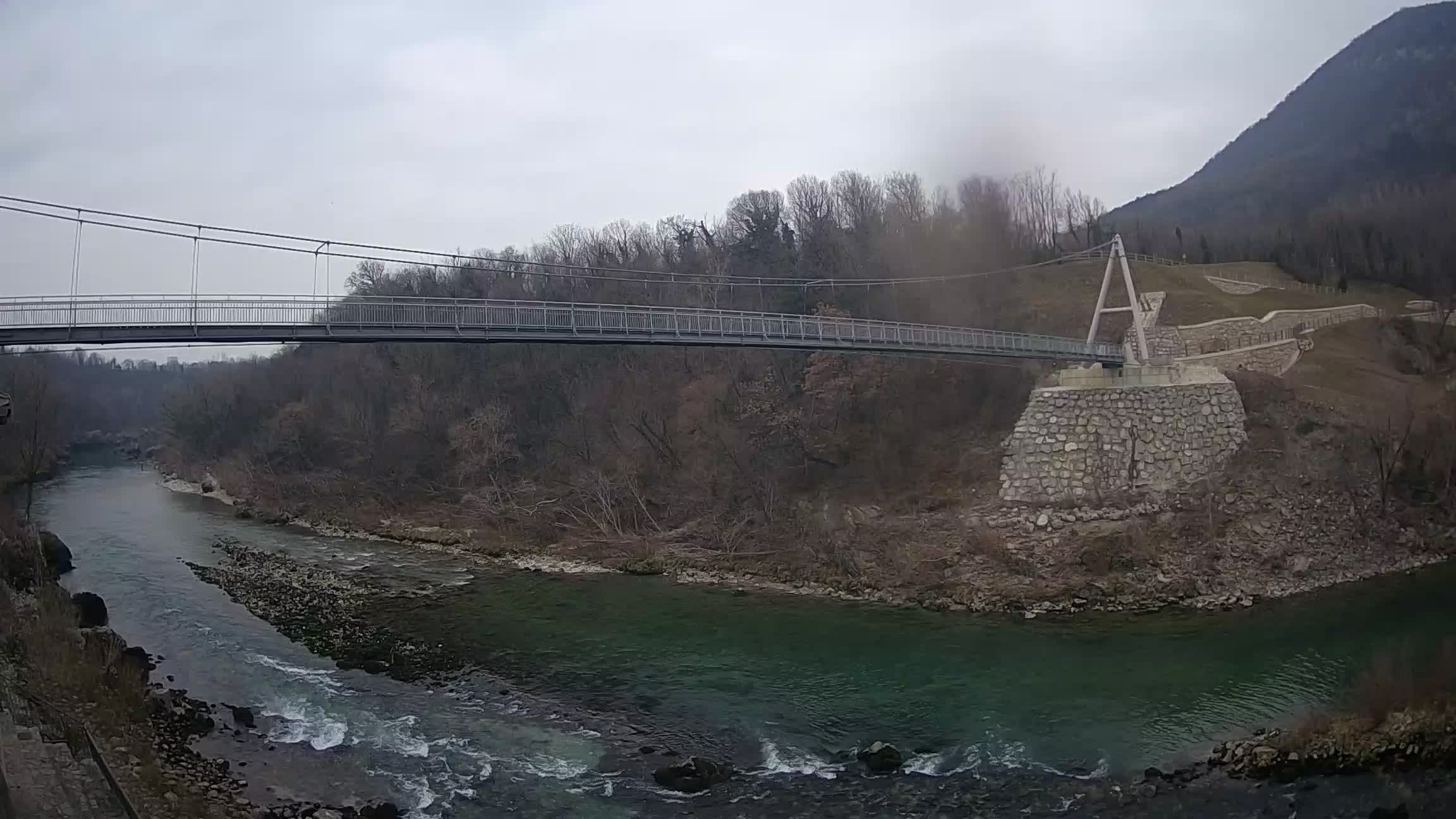 Passerelle sur la rivière Soča livecam Solkan